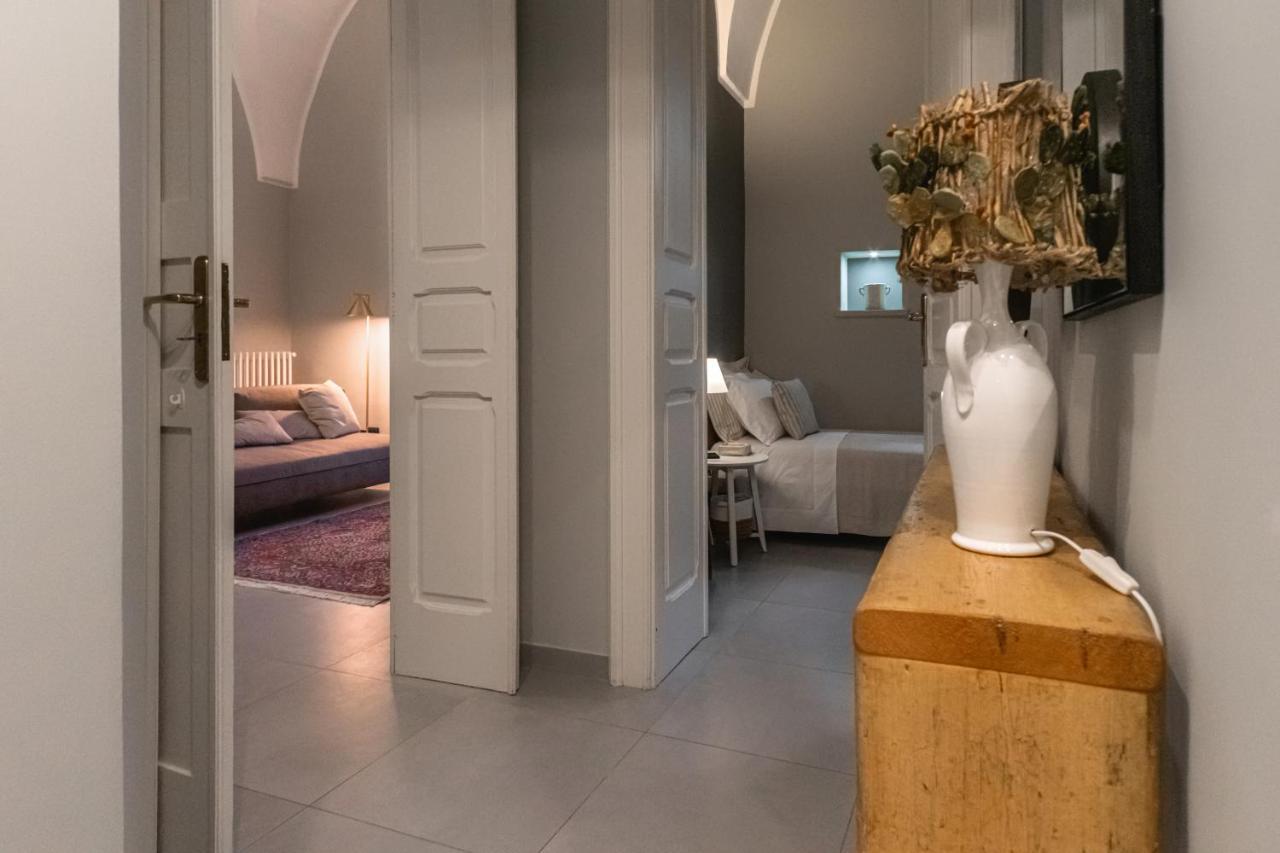 Dimora Elce Suites Elegance & Design เลชเช ภายนอก รูปภาพ